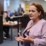 Carla Machado cobra...