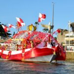 Desfile Fluvial com...