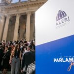 PARLAMENTO JUVENIL, QUE...
