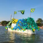 Desfile de Canoa...