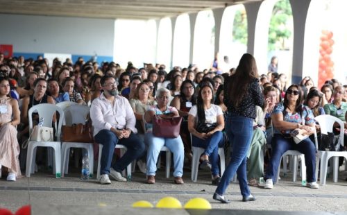 EDUCAÇÃO