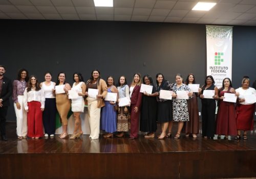 MULHERES